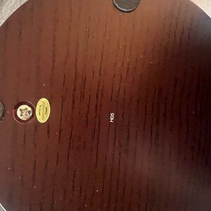 2 AMERICAN GIRL DOLL STANDS